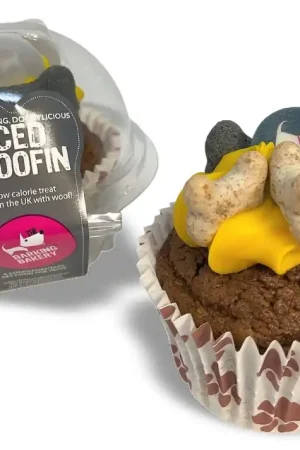 Direct Beschikbaar Barking Bakery Carob Woofin with Yellow Frosting