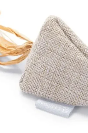 Alleen Vandaag Beeztees Catnip Kussen Yeti Beige