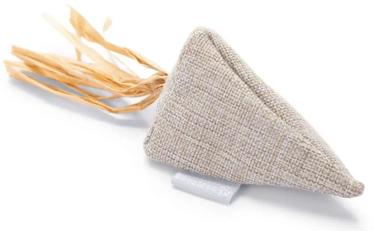 Alleen Vandaag Beeztees Catnip Kussen Yeti Beige